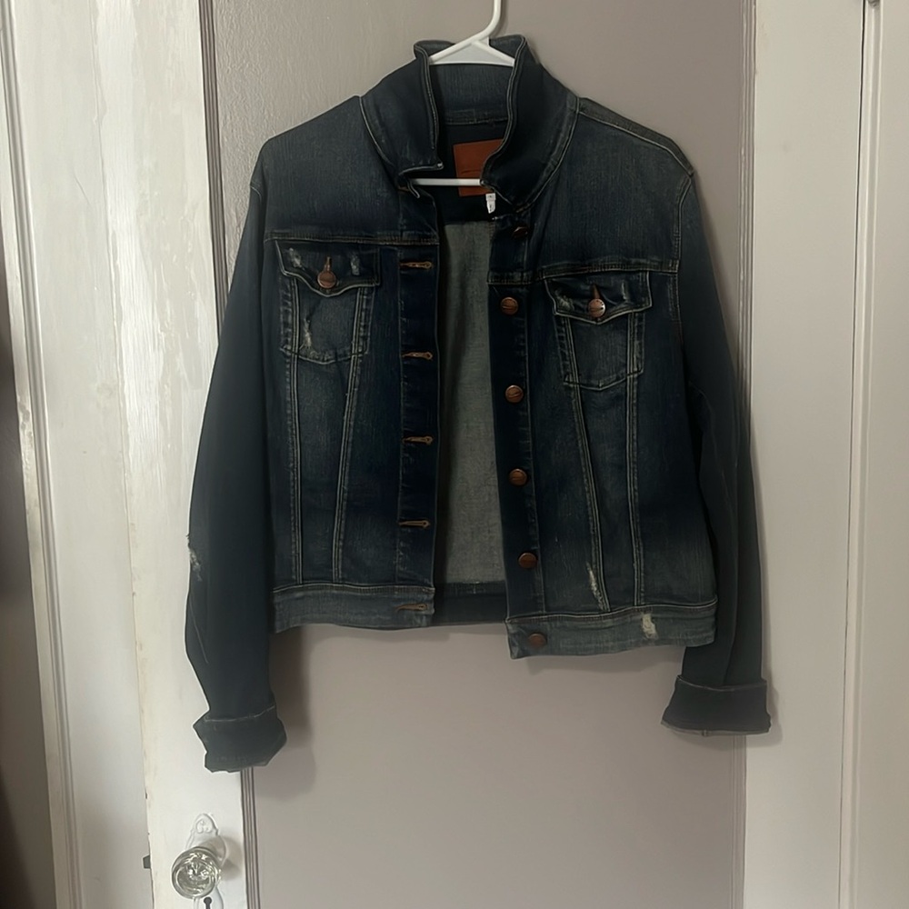 Women’s Jean Jacket